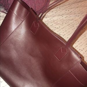 Zara tote (Maroon Color)